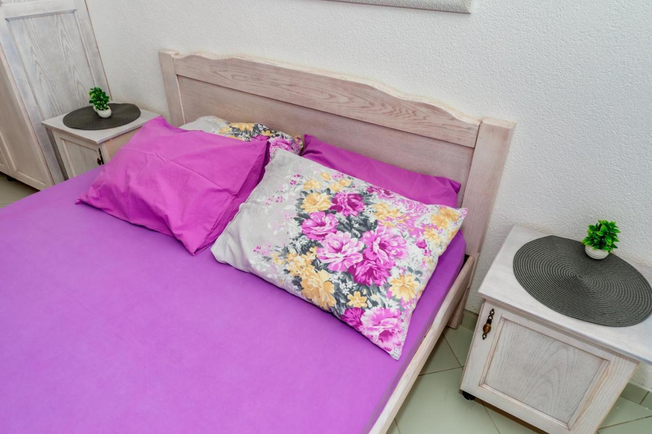 Apartmani Lira Sutomore Eksteriør bilde